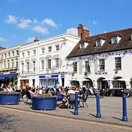 Warwick Market Place Apartment Extérieur photo