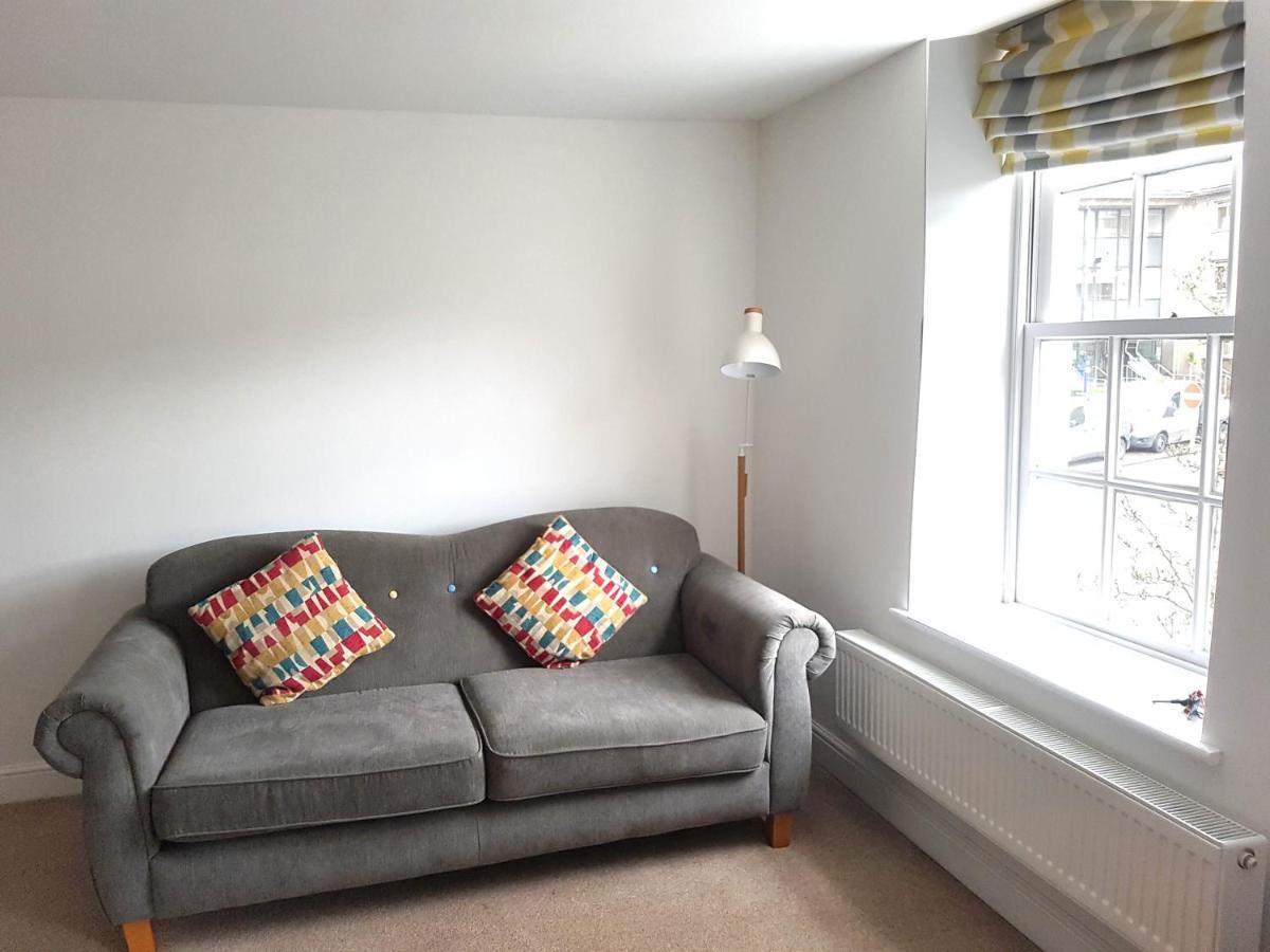 Warwick Market Place Apartment Extérieur photo
